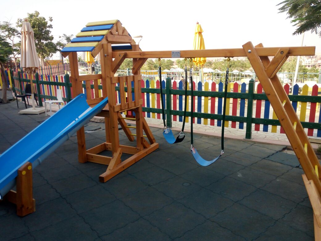  خدمة الاثاث الخارجى. 